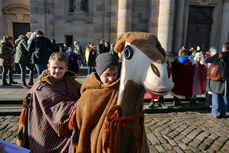 Aussendung der Sternsinger im Hohen Dom zu Fulda (Foto: Karl-Franz Thiede)